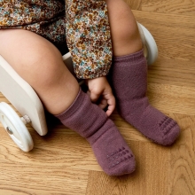 GOBABYGO Protiskluzové ponožky Misty Plum