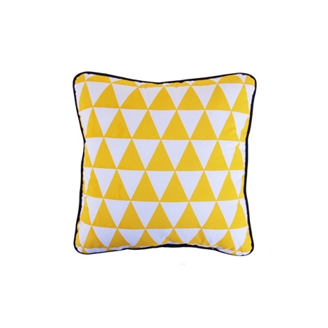VIGVAM DESIGN Polštář Triangle žluté trojúhelníky, černý lem
